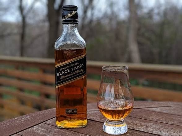 Black Label-Shot