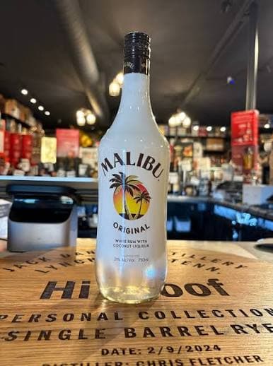 Malibu Rum-Bottle
