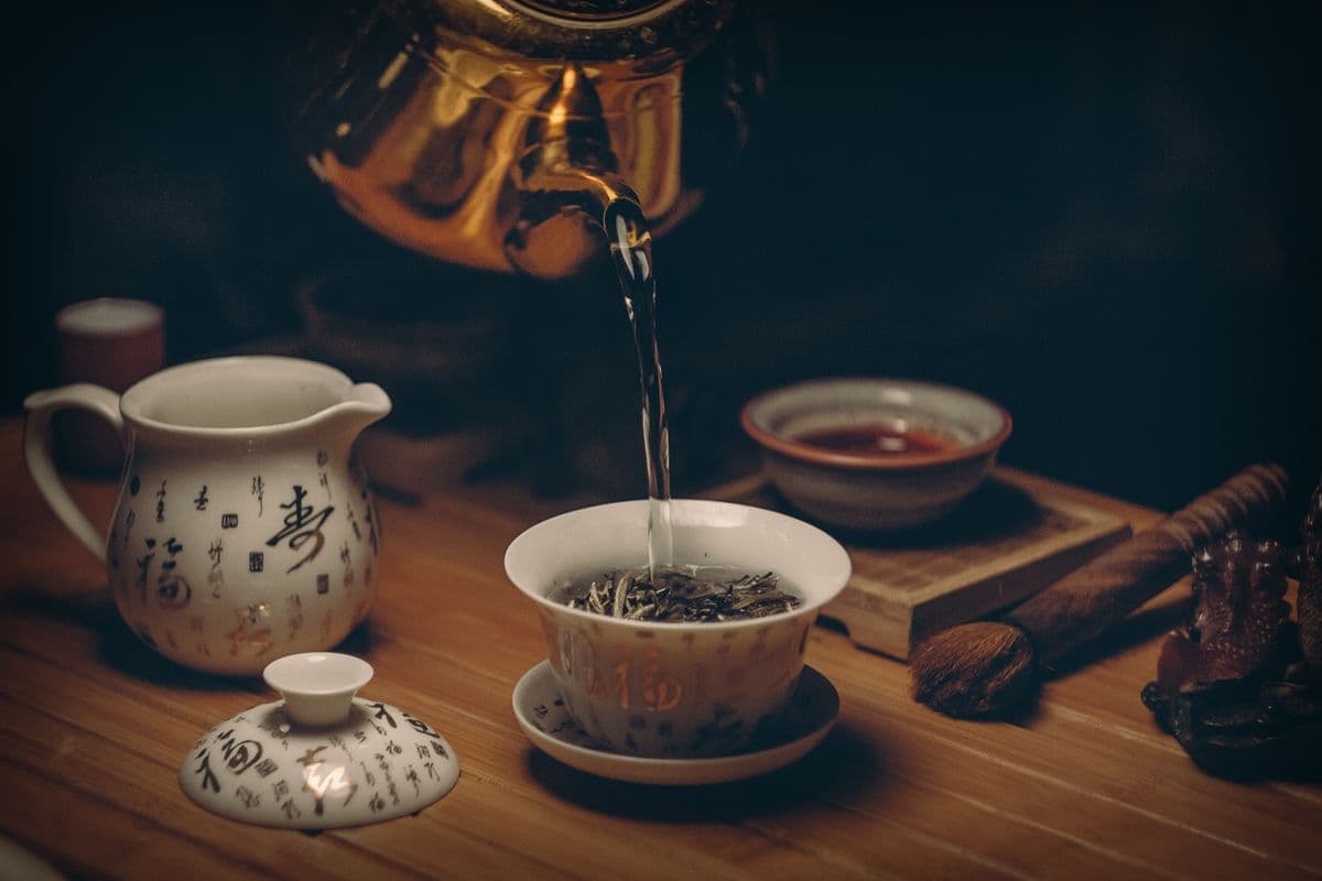Hot tea with honey